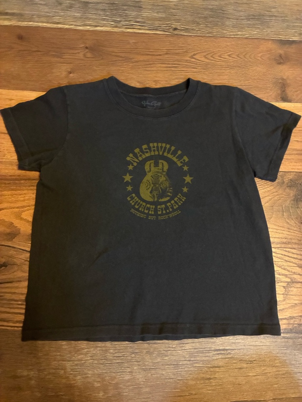 Brandy Melville tee